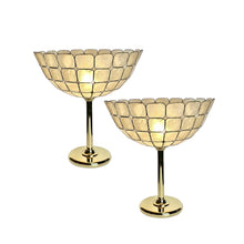 Afbeelding in Gallery-weergave laden, Vintage Set Tafel Lampen van Messing & Capiz Schelpen Kap, 1970s