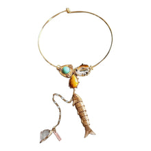 Load image into Gallery viewer, Mippies – Handgemaakte spangketting met beweegbare vis en agaat, hand-made in Nederland