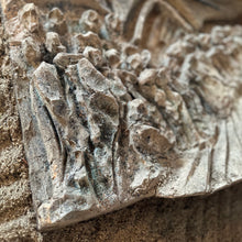 Load image into Gallery viewer, Brutalist XXL keramiek wand object, Nederland 1960s