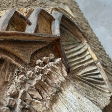 Load image into Gallery viewer, Brutalist XXL keramiek wand object, Nederland 1960s