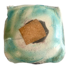 Afbeelding in Gallery-weergave laden, Vintage keramieken schaal met betonnen rand, 1970s