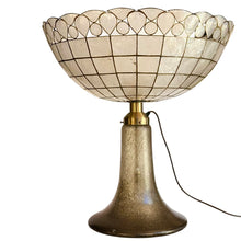 Afbeelding in Gallery-weergave laden, Peill & Putzler Tafellamp met Vintage Schelpen kap, Duitsland 1970s