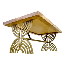 Afbeelding in Gallery-weergave laden, Vintage Salontafel met Koper Geëtst Bovenblad en Gesmeed Verguld Frame, 1970s