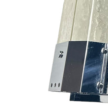 Afbeelding in Gallery-weergave laden, Vintage Set Art Deco stijl Glazen en Chromen Wandlampen, Italië 1970/80s