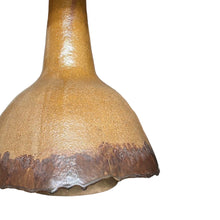 Afbeelding in Gallery-weergave laden, Vintage Keramieken Tafellamp met zijde kap, Duitsland 1980’s