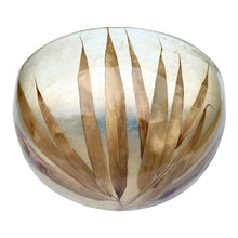 Load image into Gallery viewer, Unieke wandlamp van hars met echte bladeren, Frankrijk 1970s