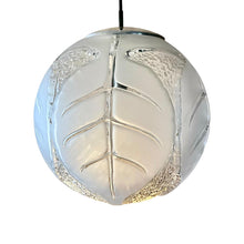 Afbeelding in Gallery-weergave laden, Hanglamp globe van Peill &amp; Putzler, Duitsland 1970s
