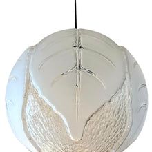 Afbeelding in Gallery-weergave laden, Hanglamp globe van Peill &amp; Putzler, Duitsland 1970s
