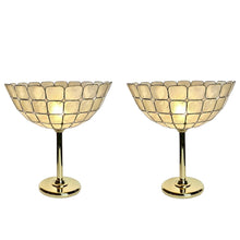 Afbeelding in Gallery-weergave laden, Vintage Set Tafel Lampen van Messing &amp; Capiz Schelpen Kap, 1970s
