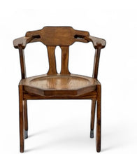 Afbeelding in Gallery-weergave laden, Set van 6 brutalistische eikenhouten armstoelen, 1970s stijliconen
