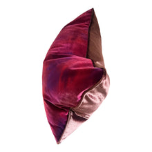 Load image into Gallery viewer, MIPPIES tie-dye paars kussen 59 X 33 X 11 cm
