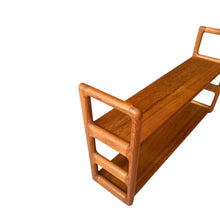 Afbeelding in Gallery-weergave laden, Dyrlund Wandplank van Teakhout, Denemarken 1960s
