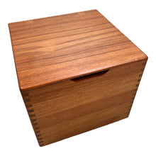 Afbeelding in Gallery-weergave laden, Vintage teakhouten opberg box/ trolly/ bar van Salin Mobler, Denemarken 1960s
